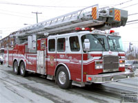 Sherbrooke, Quebec - 701 - 230702 - 2007 E-One Cyclone II Bronto 114 ft tower